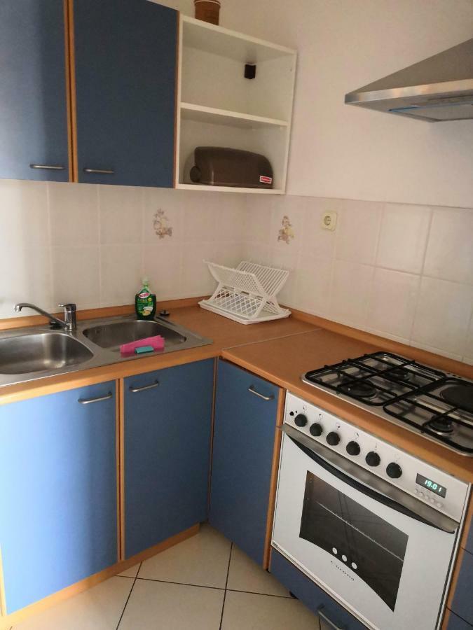 Laura And Nevio Apartments And Rooms Црес Экстерьер фото